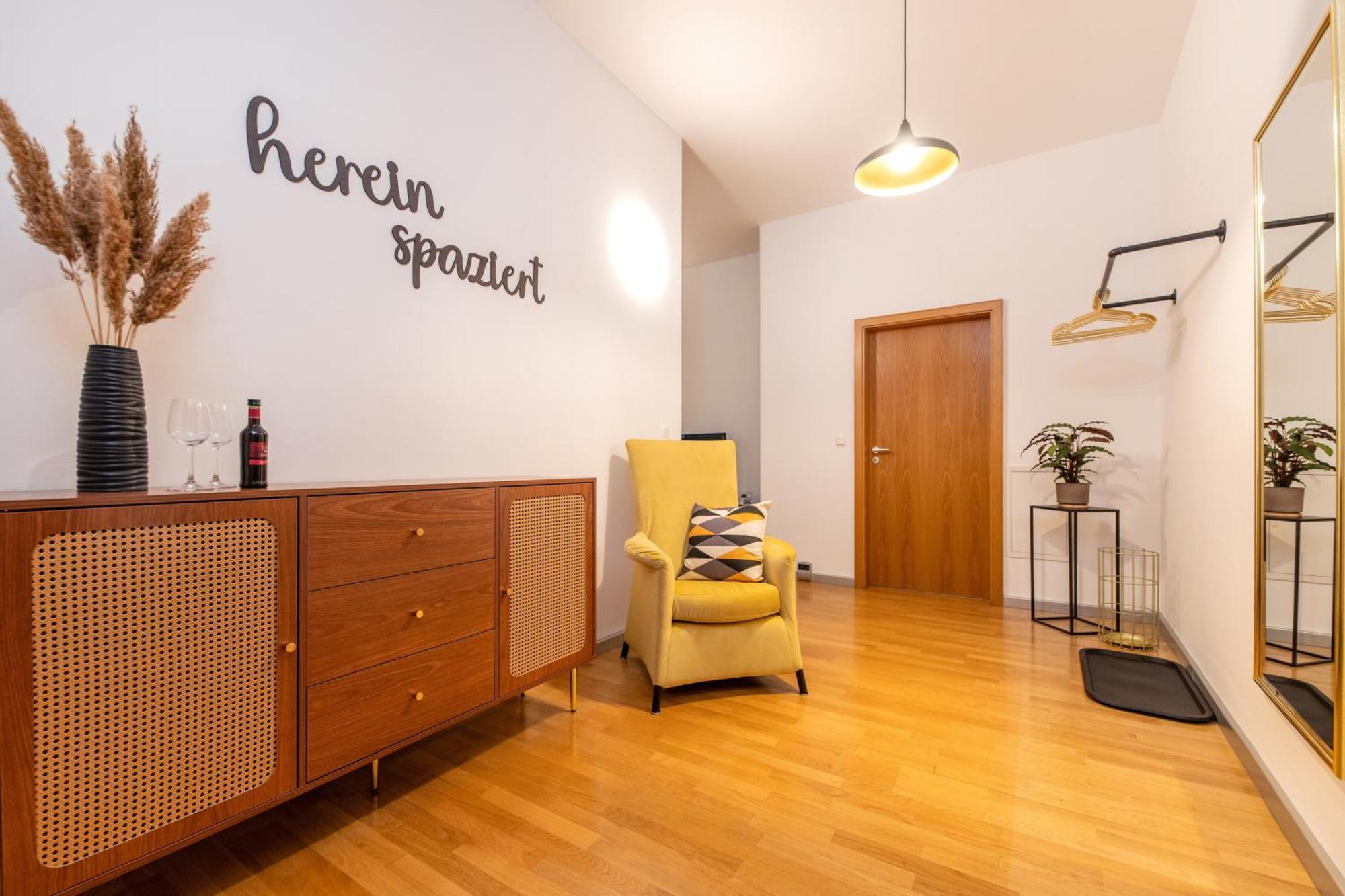 Easylife - Apartment Retro ไอเซนัค ภายนอก รูปภาพ
